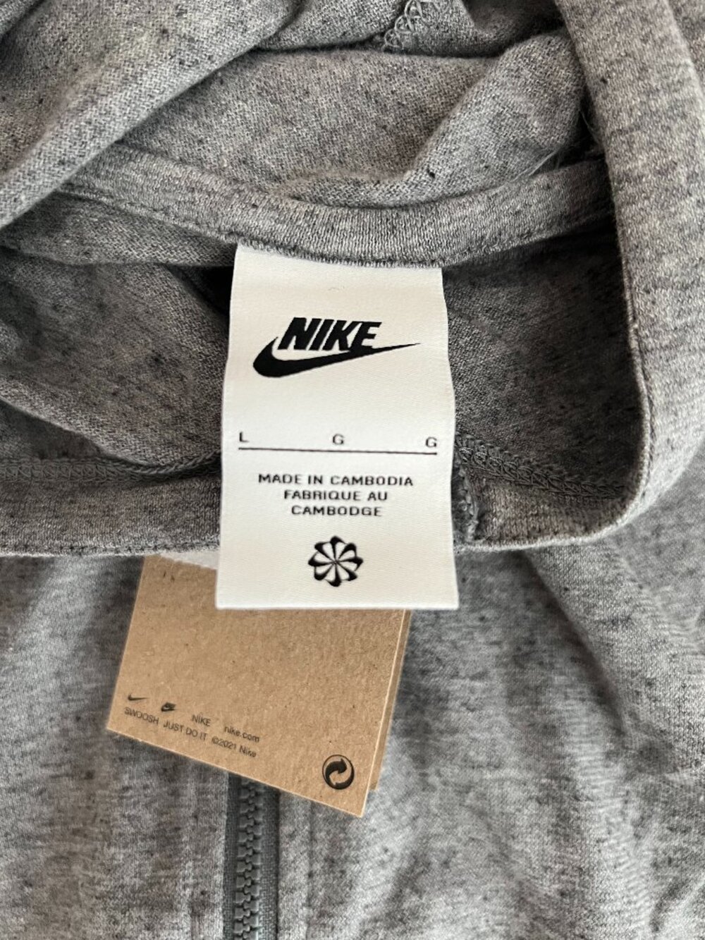 🌟 Nike Big Girls' Sportswear Full-Zip Jersey Hoodie – Gray Heather, NWT - Picture 4 of 5